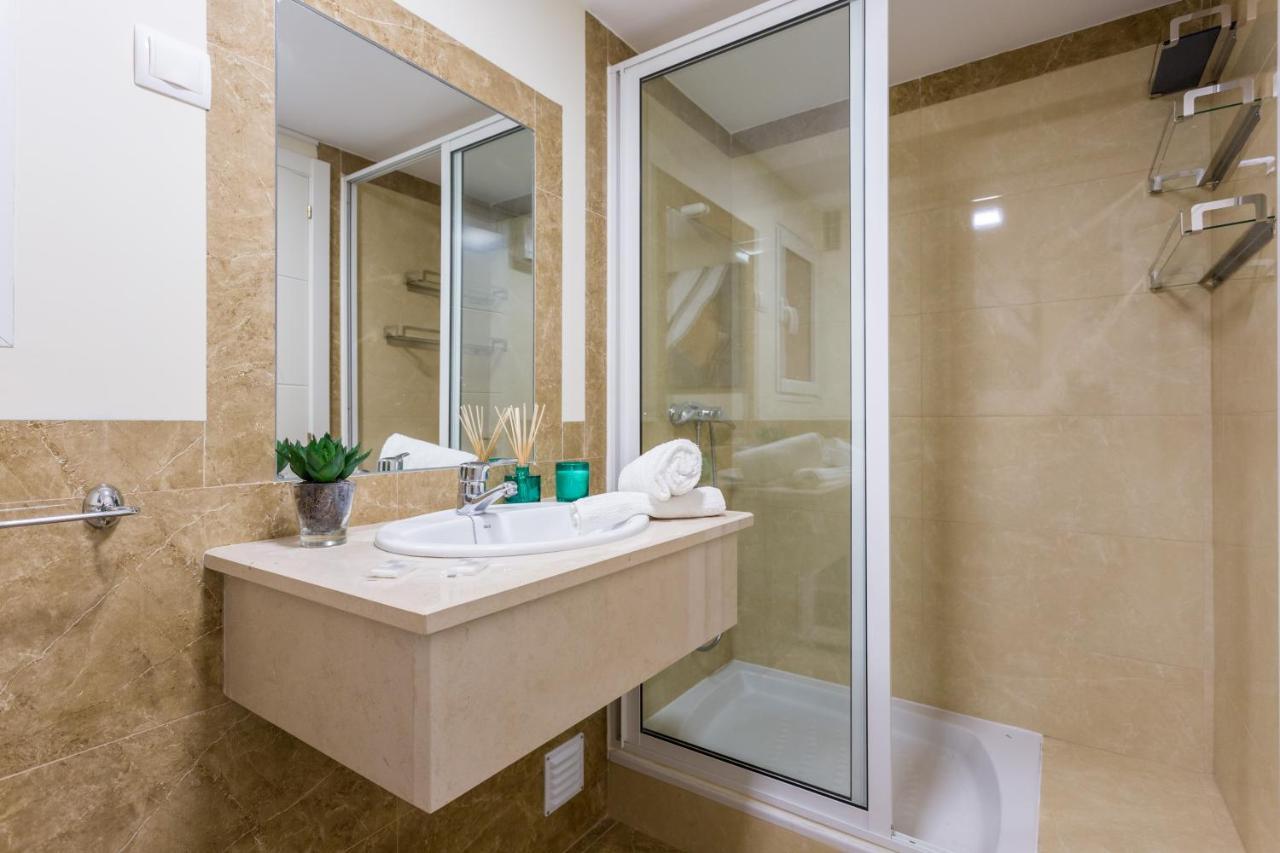 Litoralmar Beachfront Apartment Portimão Εξωτερικό φωτογραφία